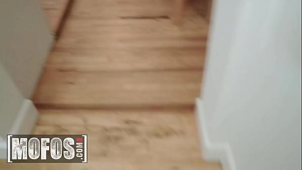 MOFOS – Tyler Sniffs Her Stepmom Mandy Flores’ Panties, Then Gets Rewarded With A Blowjob