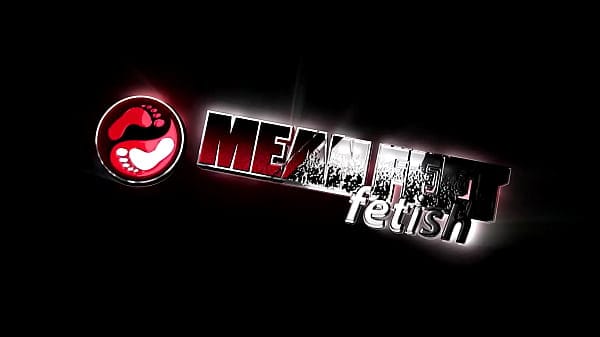 Queen Gia Love Corners You To Service Her Feet